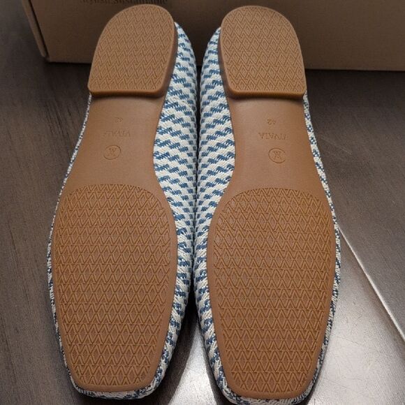 Vivaiva Margo 2.0 Square Toe V-Cut Flats Denim Stripe Size EU42 NWT - Picture 7 of 11
